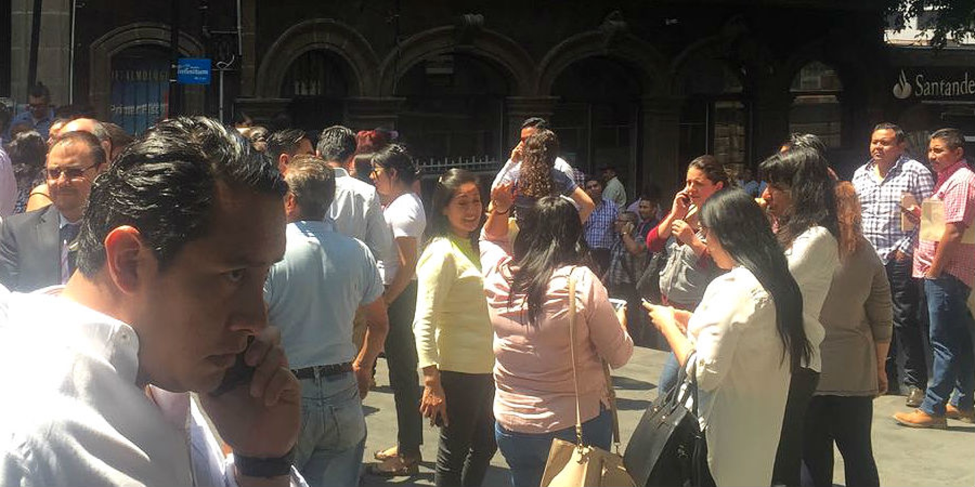 Evacuan Palacio de Gobierno tras sismo de magnitud 5.3; al momento no se reportan daños