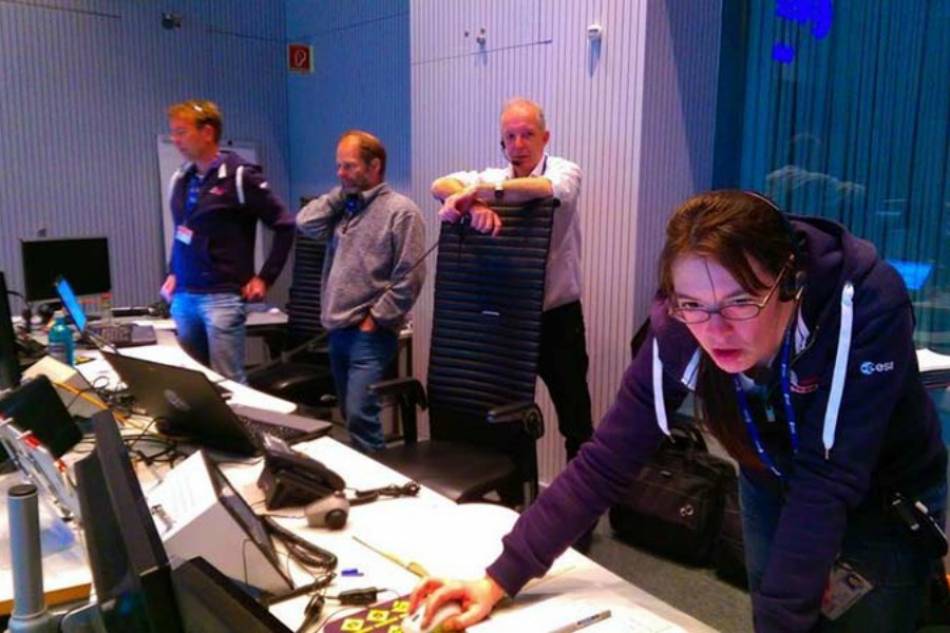 La ESA logra girar a Philae para maximizar la energía solar que recibe