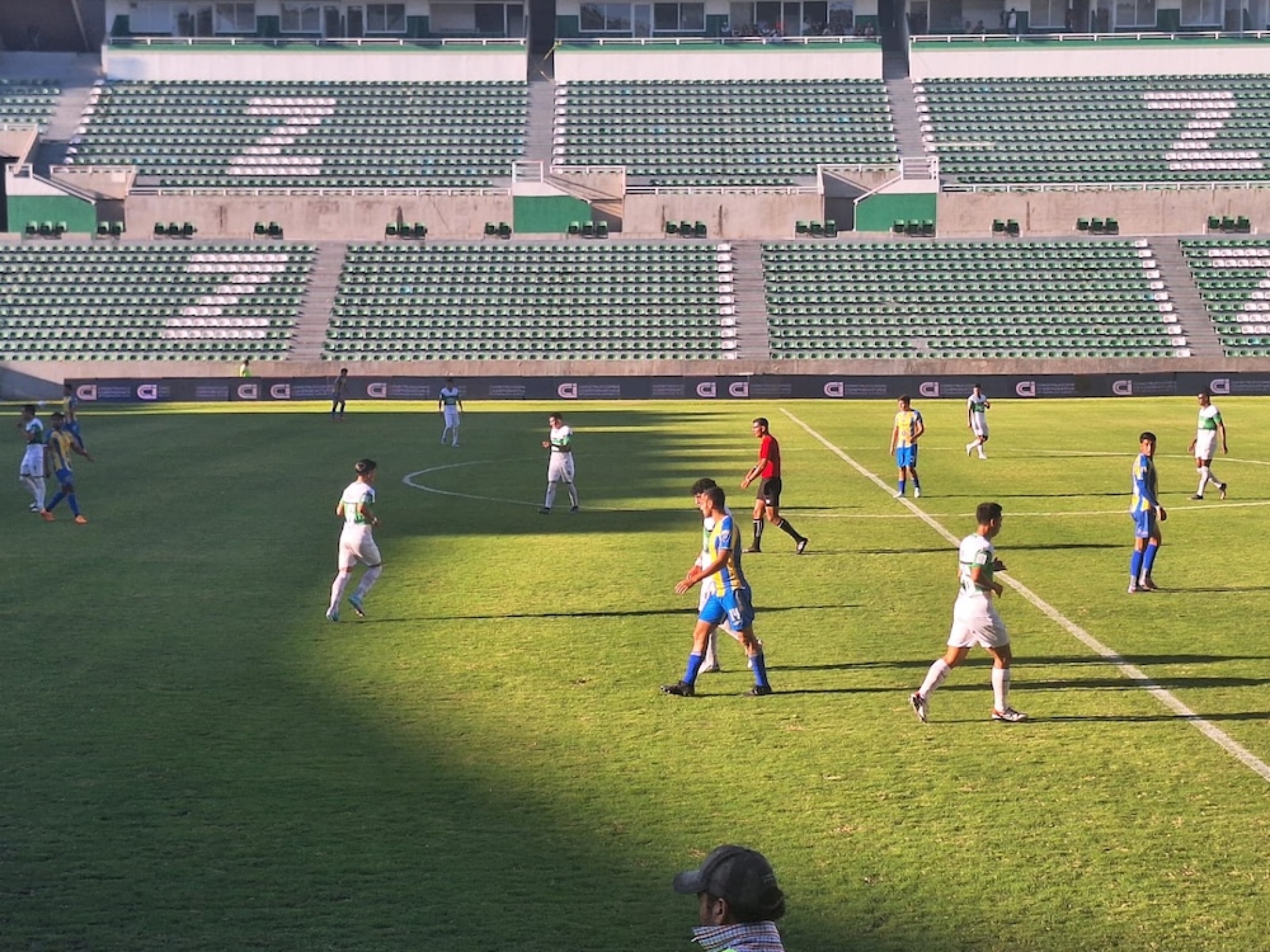 Escorpiones vence a Reboceros