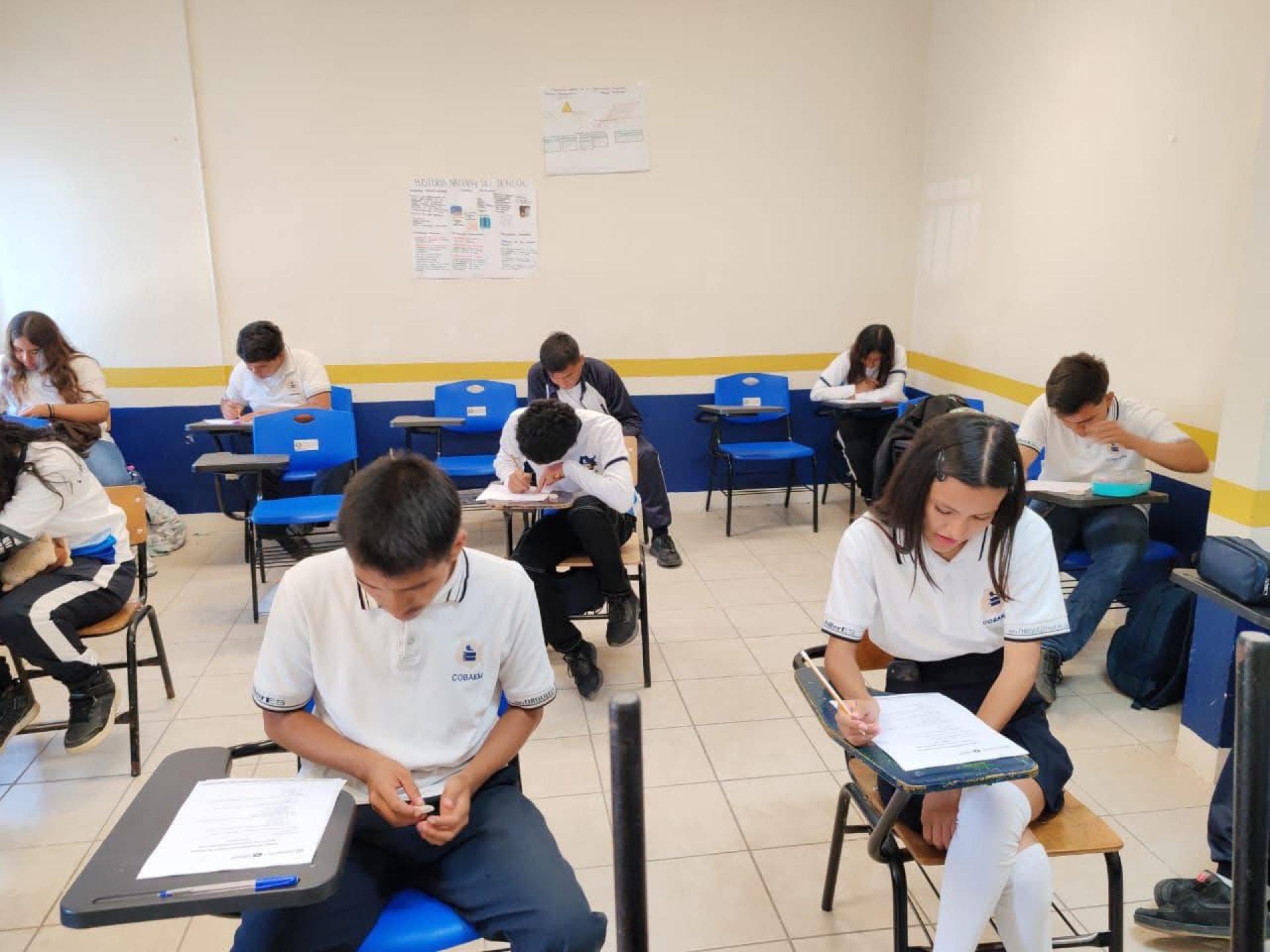 Regresan a clases estudiantes de nivel medio superior y superior en Morelos