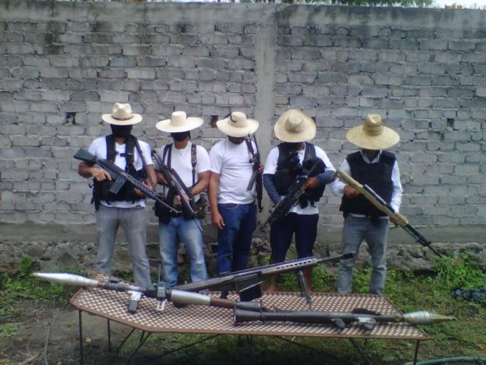El gobernador de Michoacán busca apoyos para pacificar el Estado