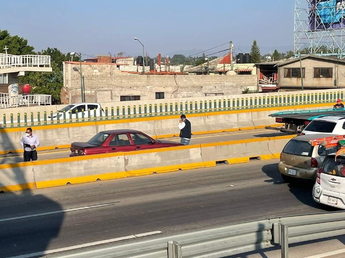 Se registra carambola entre cinco vehículos en el Paso Exprés
