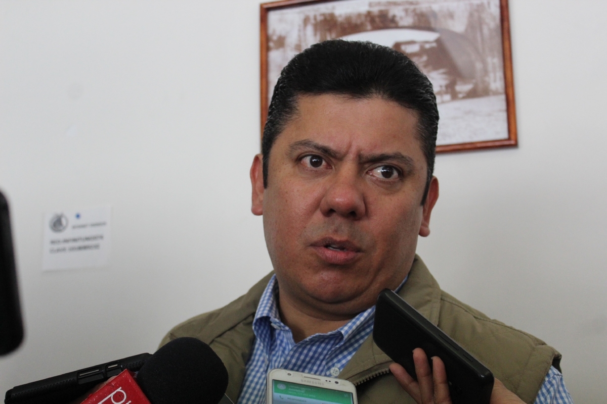 Capella debe presentar denuncias contra funcionarios de Cuernavaca: Javier Bolaños