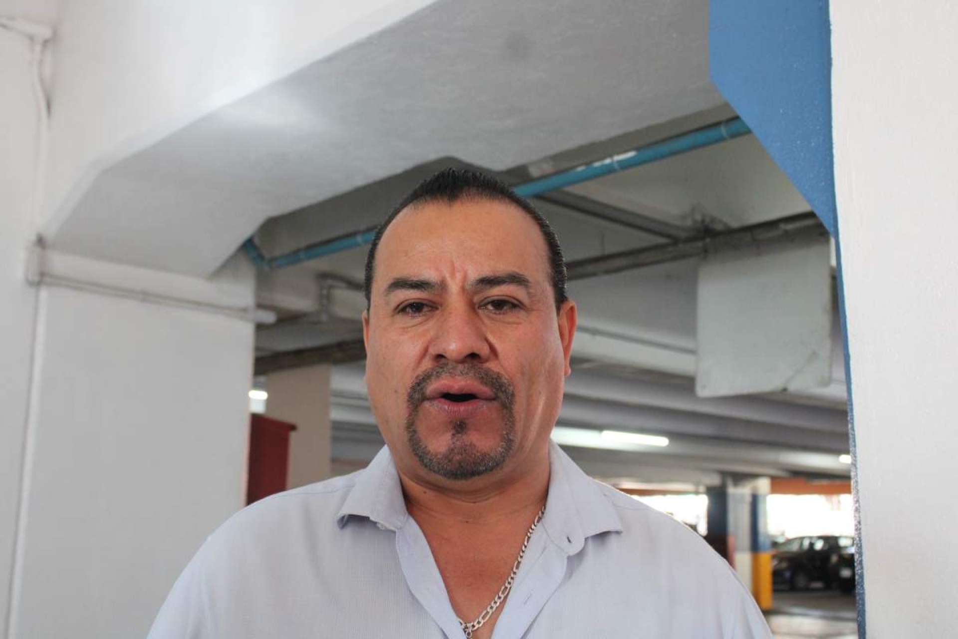 Piden ruteros rapidez en trabajos en calle Degollado
