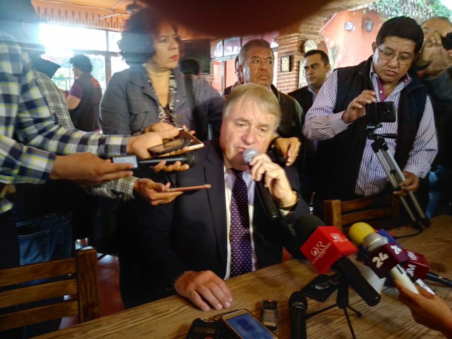 Se mantiene diálogo con la Federación: Sanz
