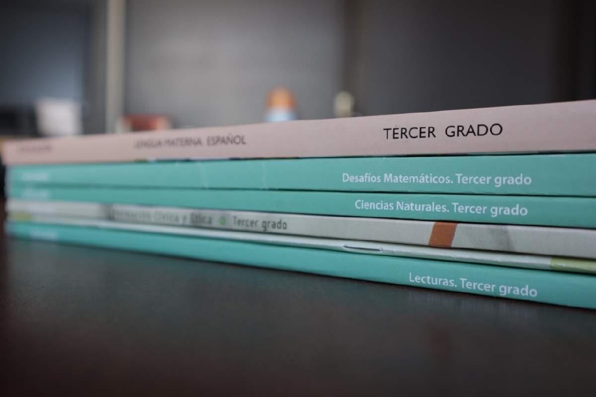 Defiende SEP cambios en programas y contenidos de libros de texto