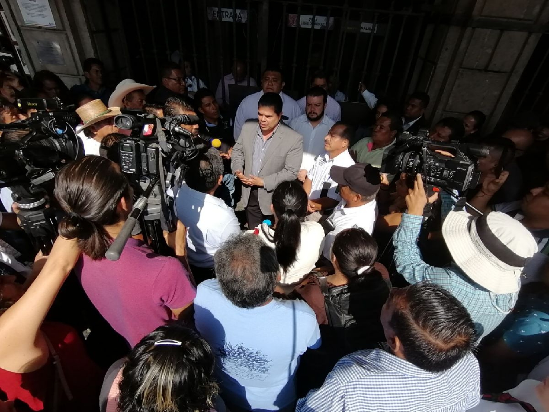 Por enésima vez reclama presupuesto el ayuntamiento de Xoxocotla