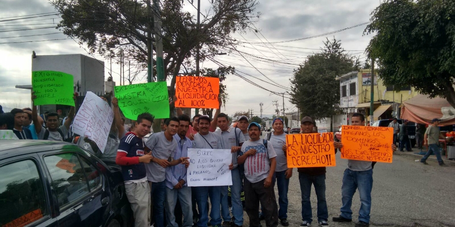 Cierran trabajadores el Centro de Transferencia de Basura de Cuernavaca
