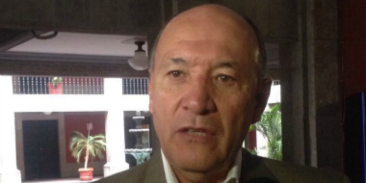 Afirma secretario de Hacienda que revisarán paquete económico aprobado por el Congreso local