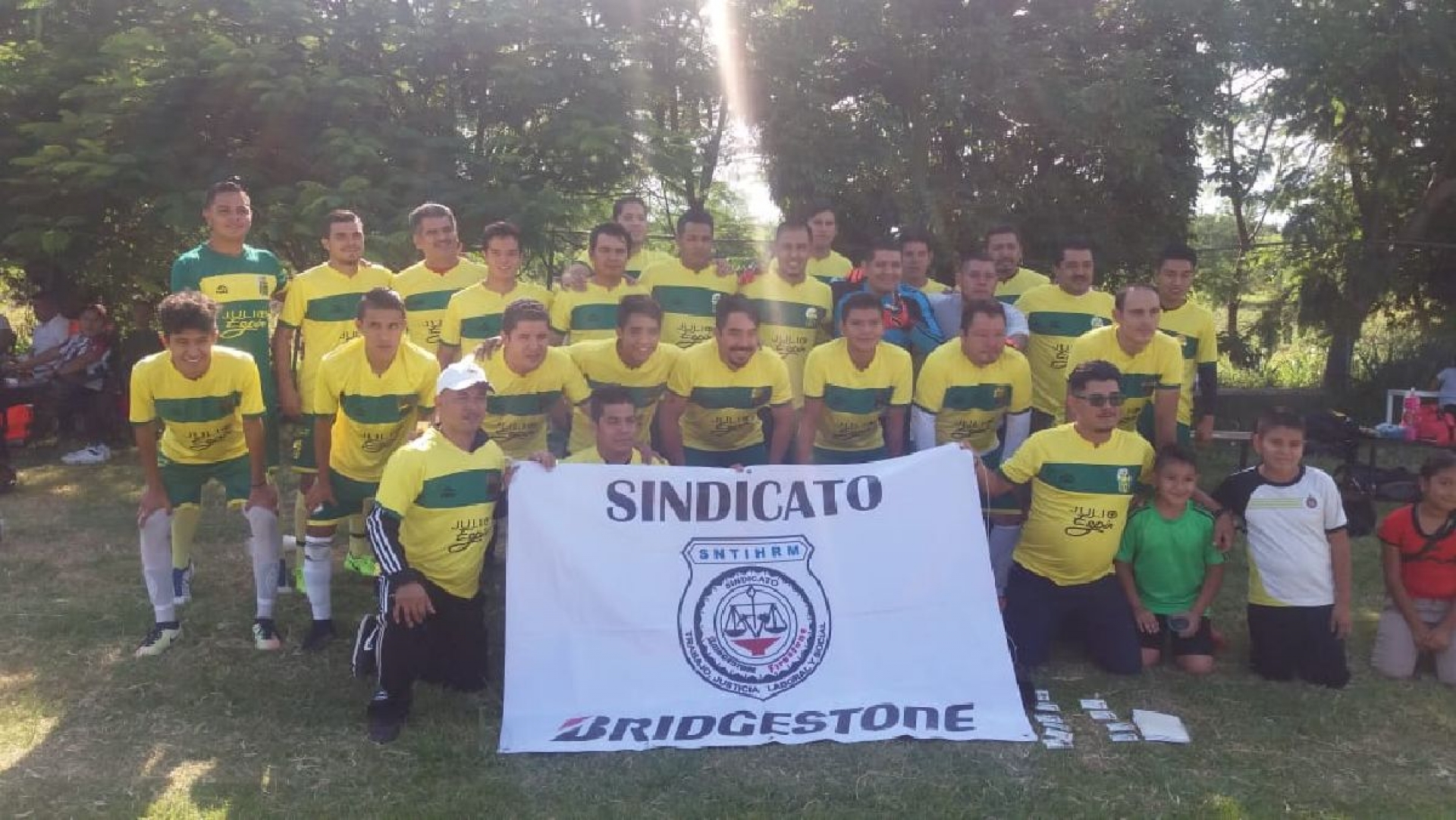 Transfore se queda con el título de la Liga Intersemanal de Futbol Progreso