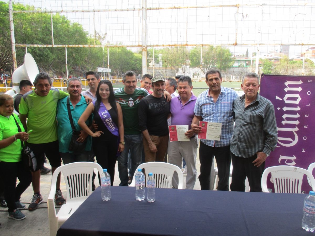 Se lucen excañeros en Flores Magón