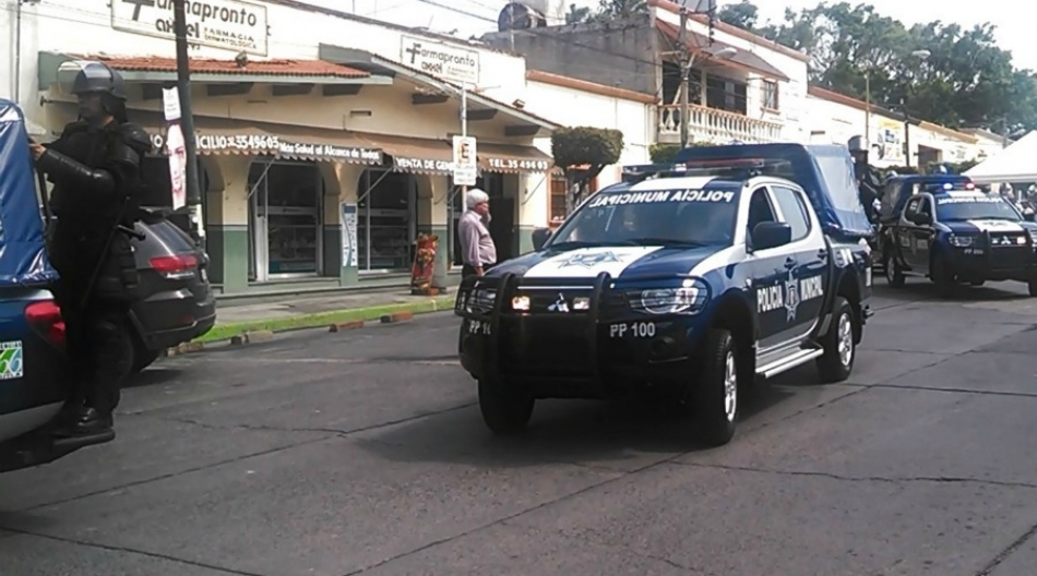 Capacitan a personal militar y policías sobre cómo ser mejor padre