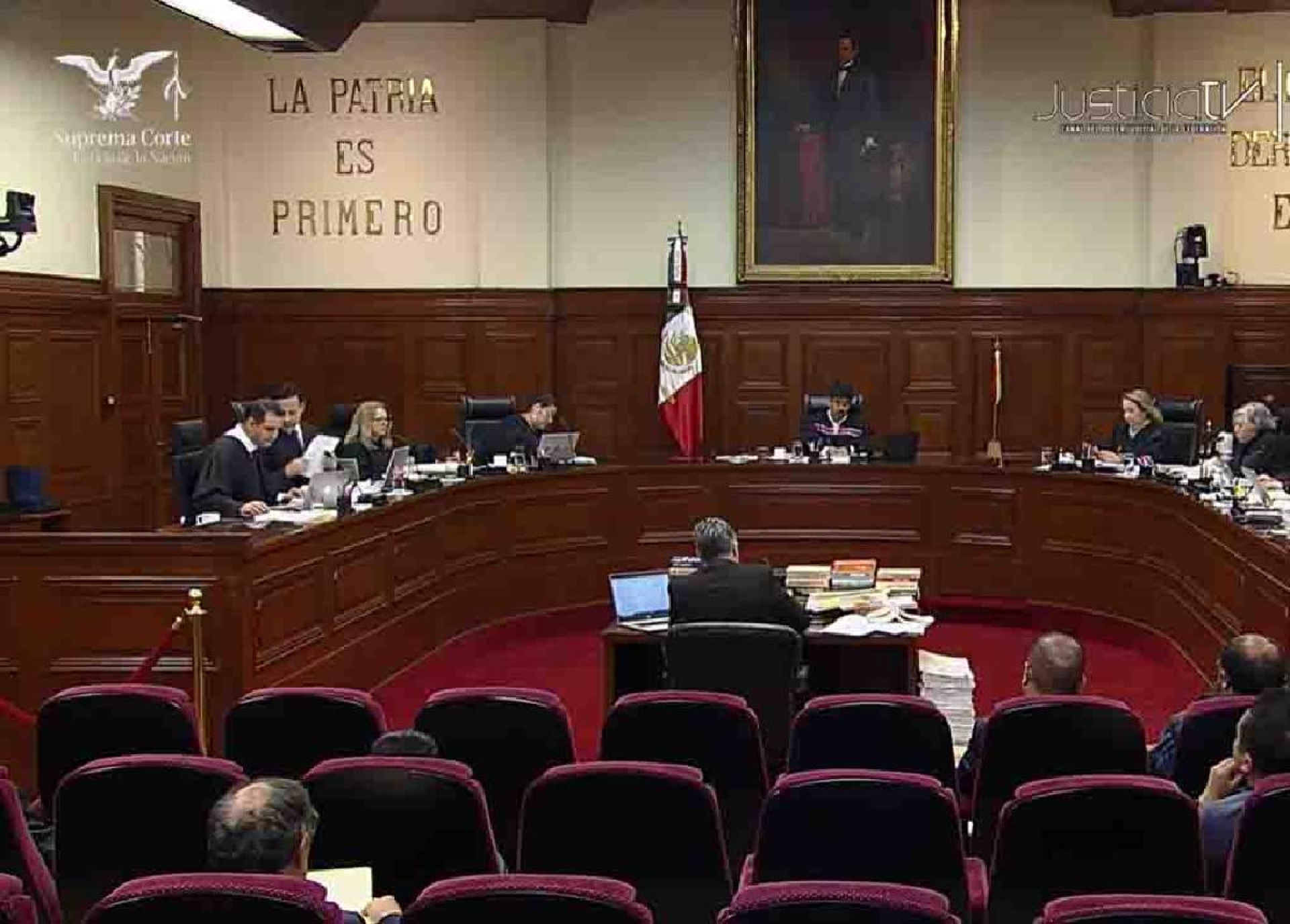 Válida, protección a investigadores de operaciones con recursos ilícitos