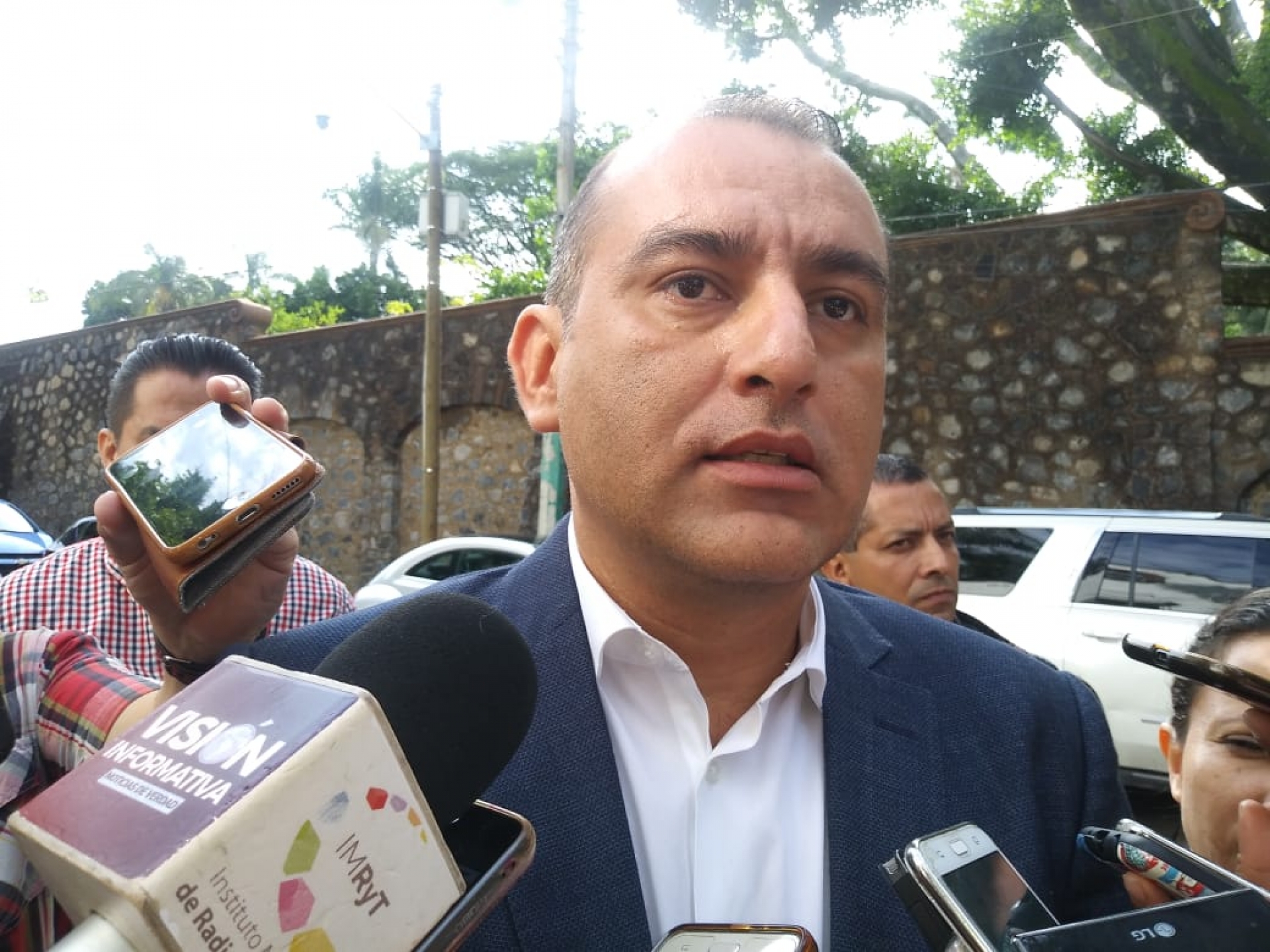 Asegura Colín López que no se han comprometido concesiones