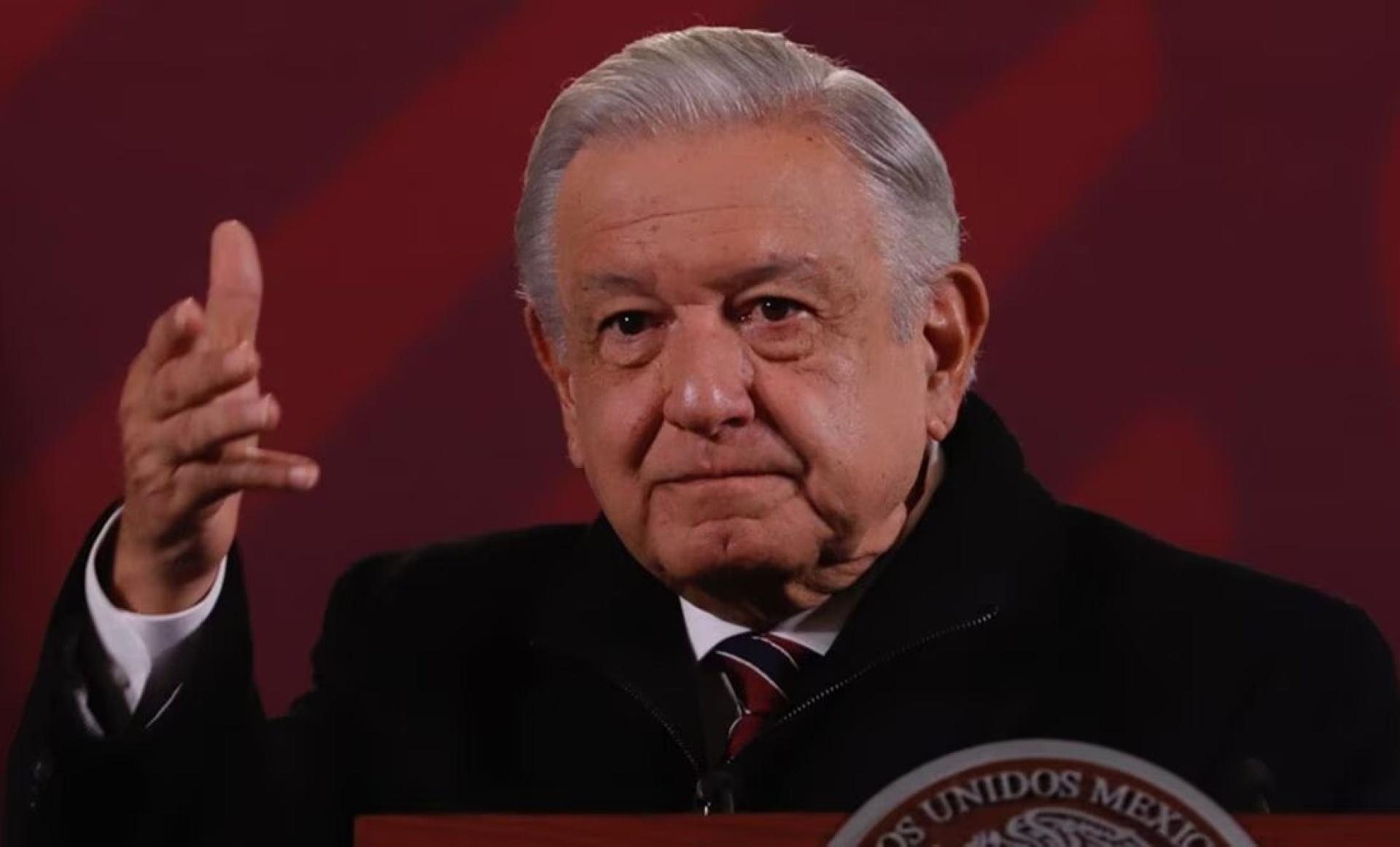 AMLO defiende fideicomisos para Fuerzas Armadas: 'Es completamente distinto'