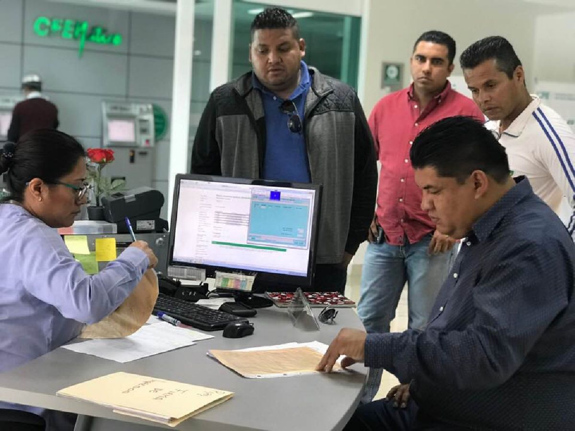 Vecinos de Achichipico contarán con agua potable en sus domicilios