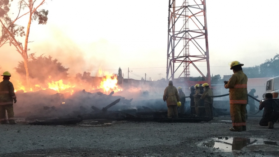 Podría ser provocado el incendio en la estación del tren en Cuautla