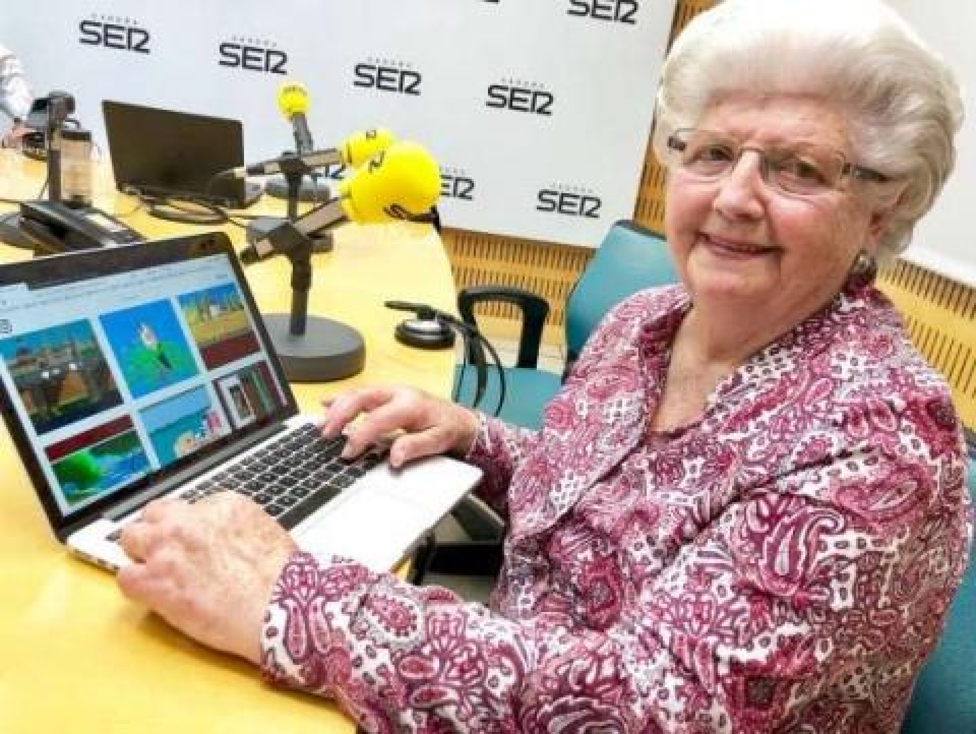 La 'abuelita' del Paint, conquista en redes por sus creaciones