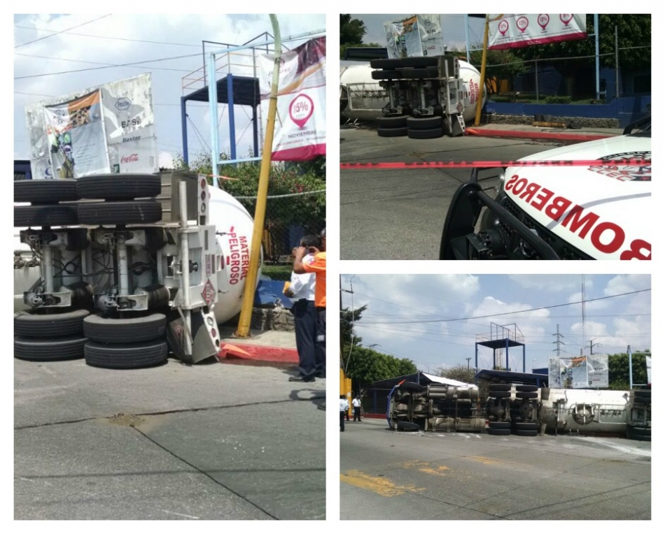 Vuelca pipa de gas en Civac