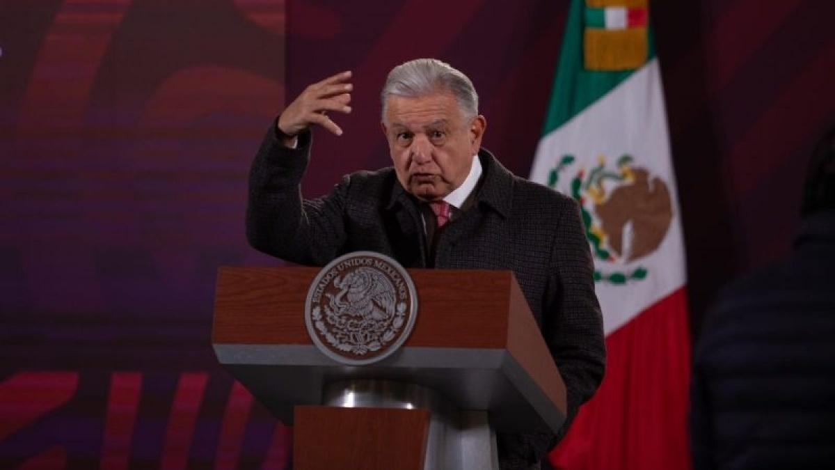 AMLO critica renuncia de Ricardo Mejía Berdeja: 'no me dio ni el adiós'