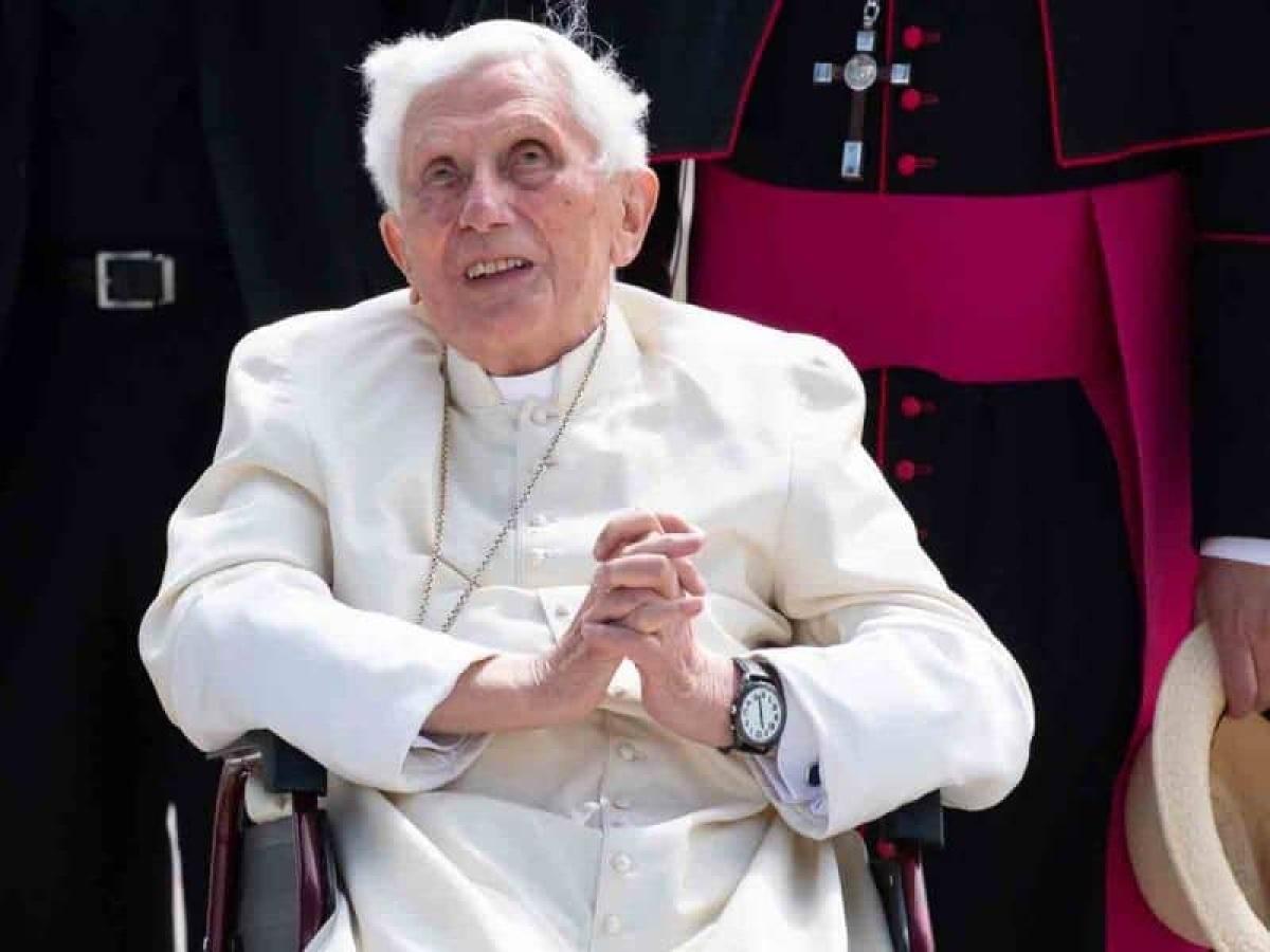 Papa emérito Benedicto XVI es acusado de encubrir casos de pedofilia en Alemania