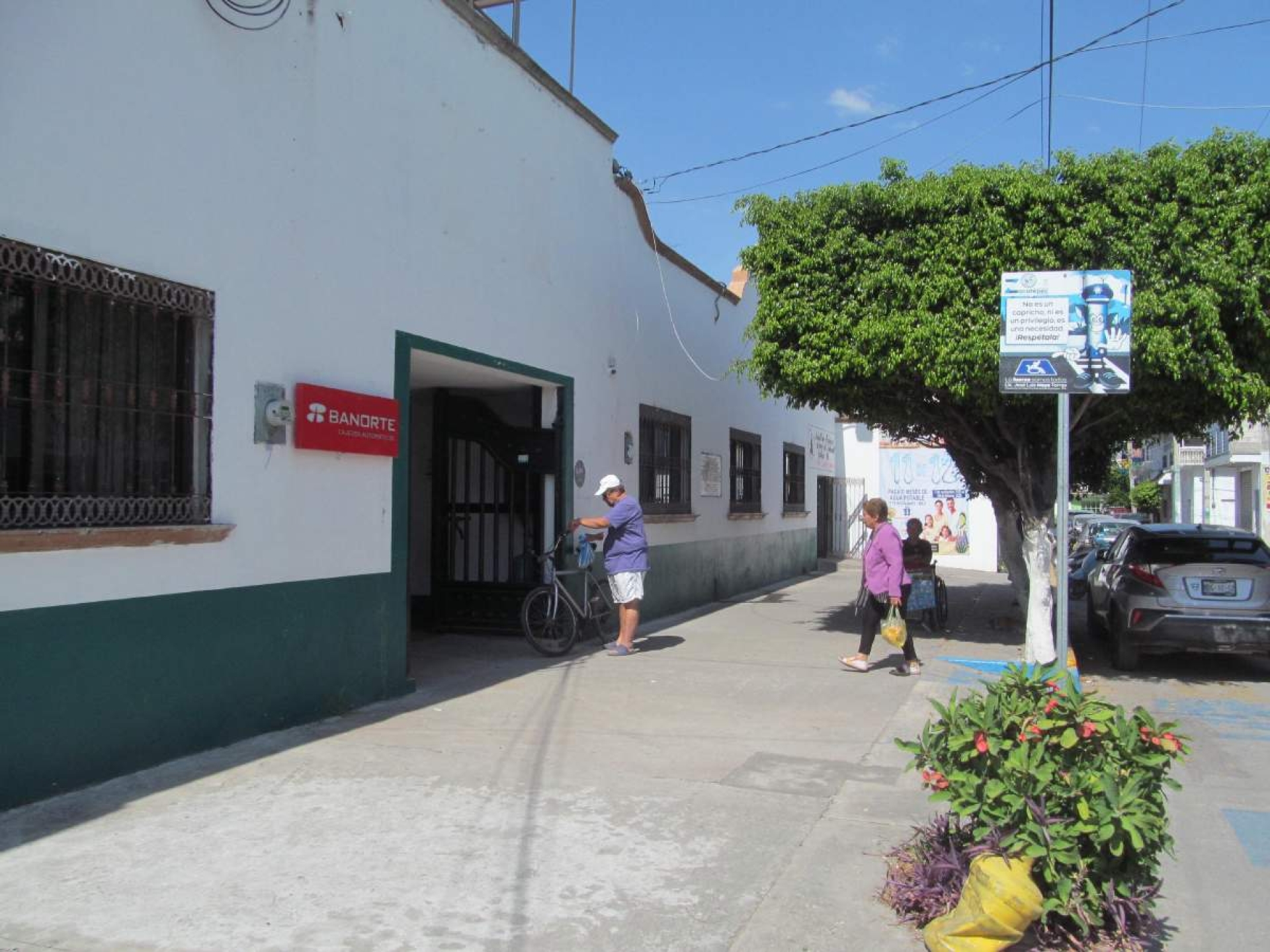 Comprometen construcción de oficina de la FGE en Zacatepec