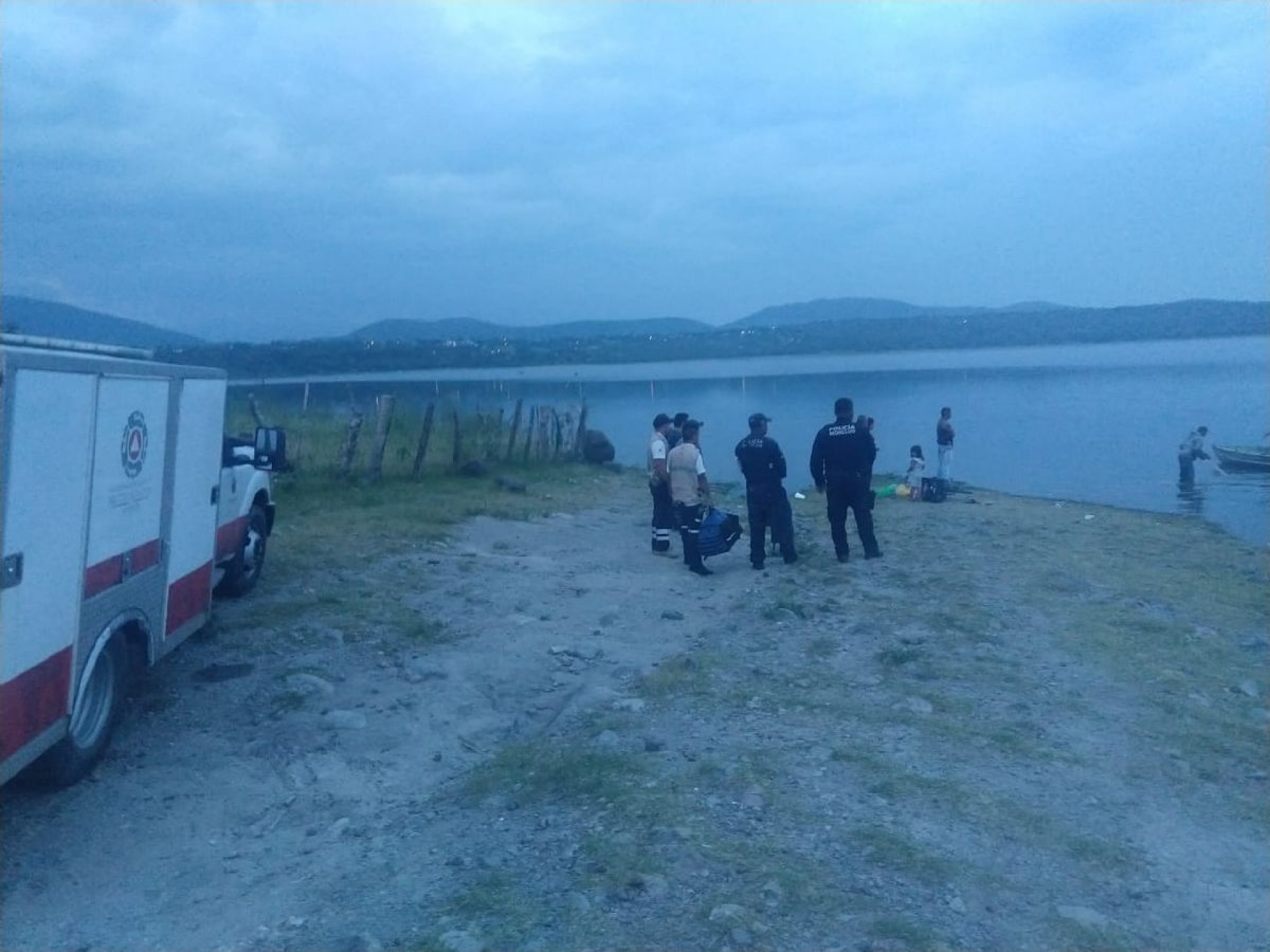 Hallan sin vida a niña que cayó a laguna de El Rodeo