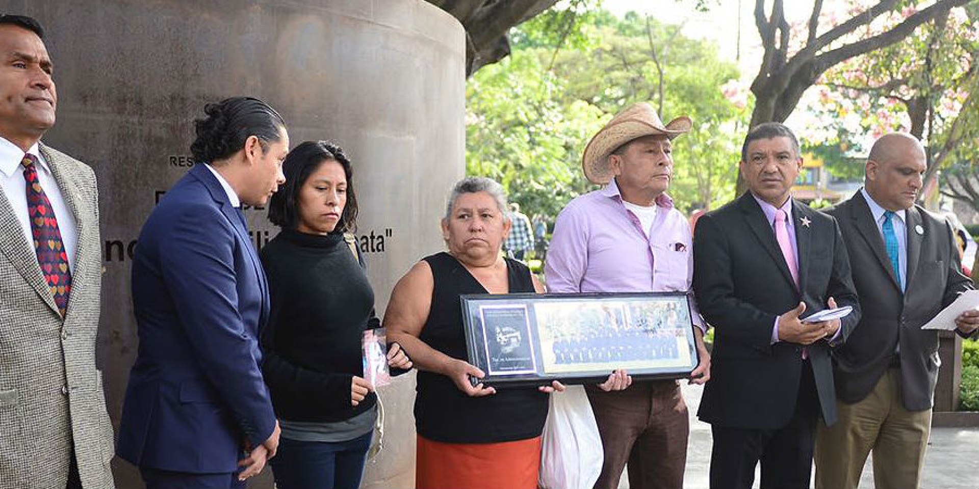 Piden a autoridades intervenir en caso de joven abatido por policías de Carolina del Norte