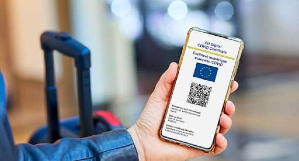 En Europa, el certificado de vacunación tendrá validez sólo nueve meses