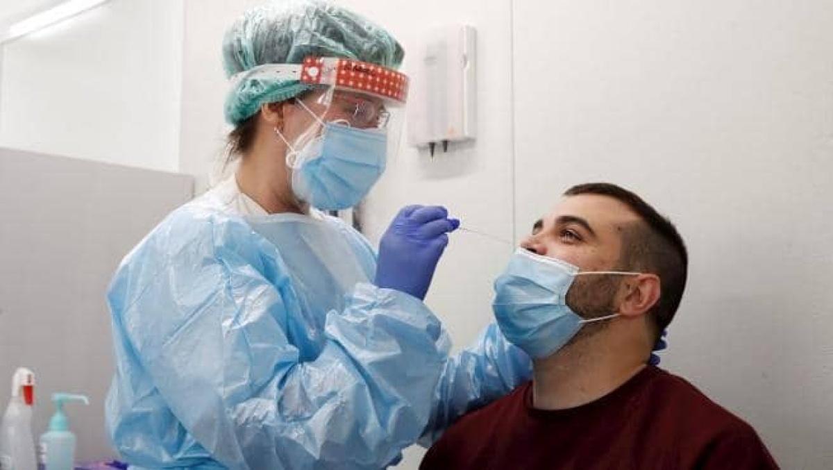 España quiere que COVID se supervise como una gripe y no como una pandemia