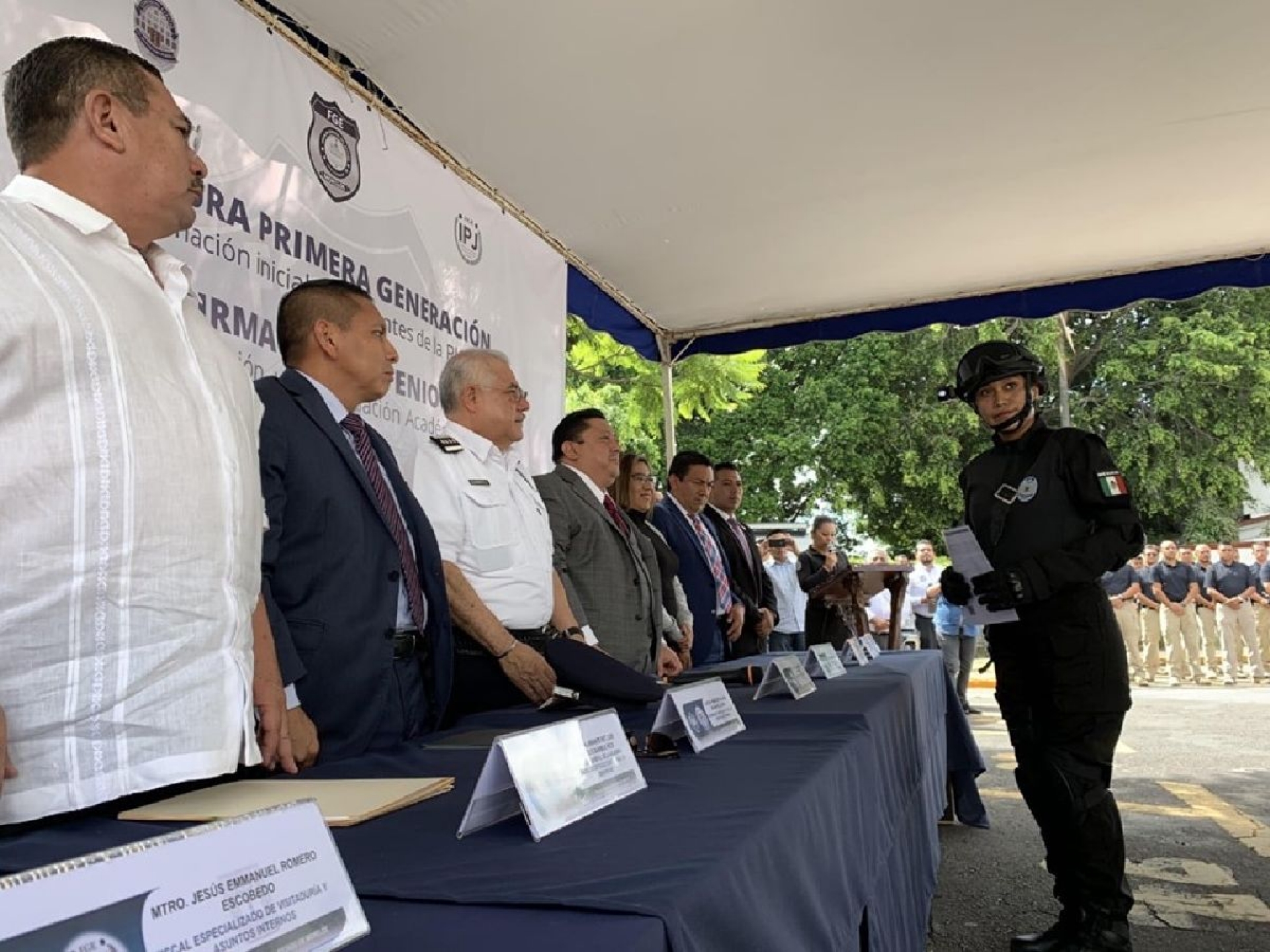 Se gradúan 24 nuevos policías de investigación criminal