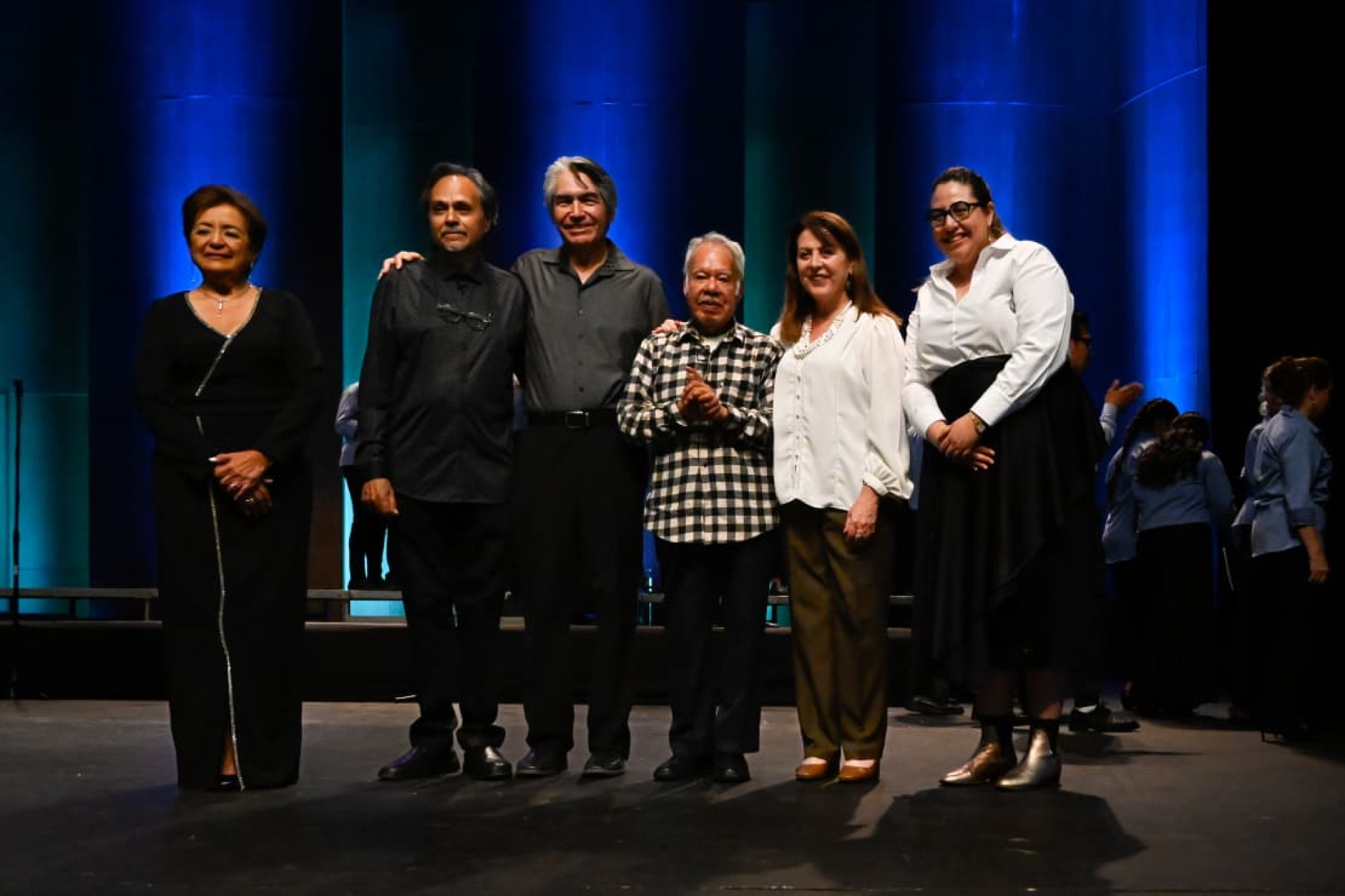 Reconoce Margarita González Saravia talento de artistas morelenses