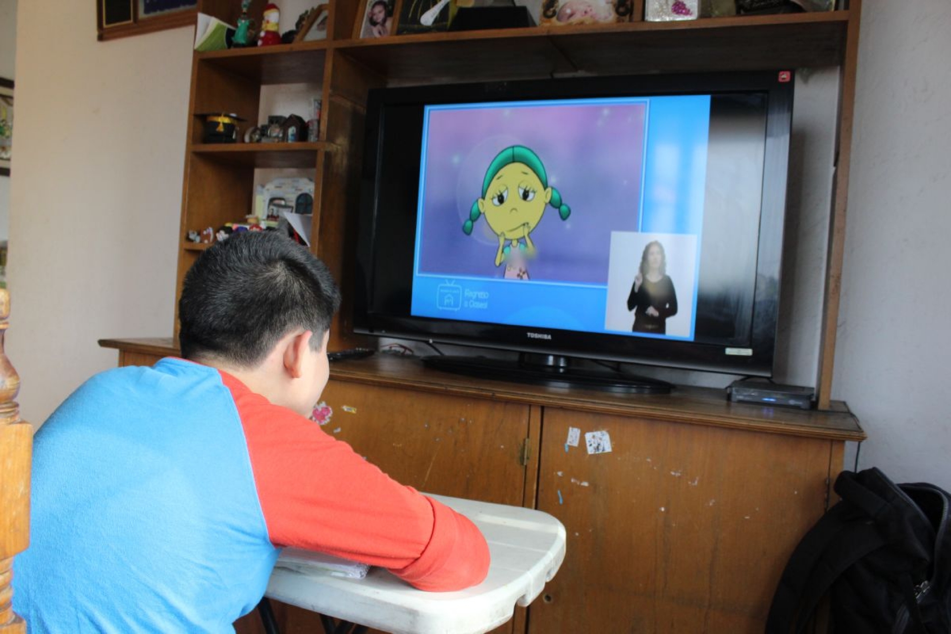 Analizan postura educativa ante futuro semáforo verde