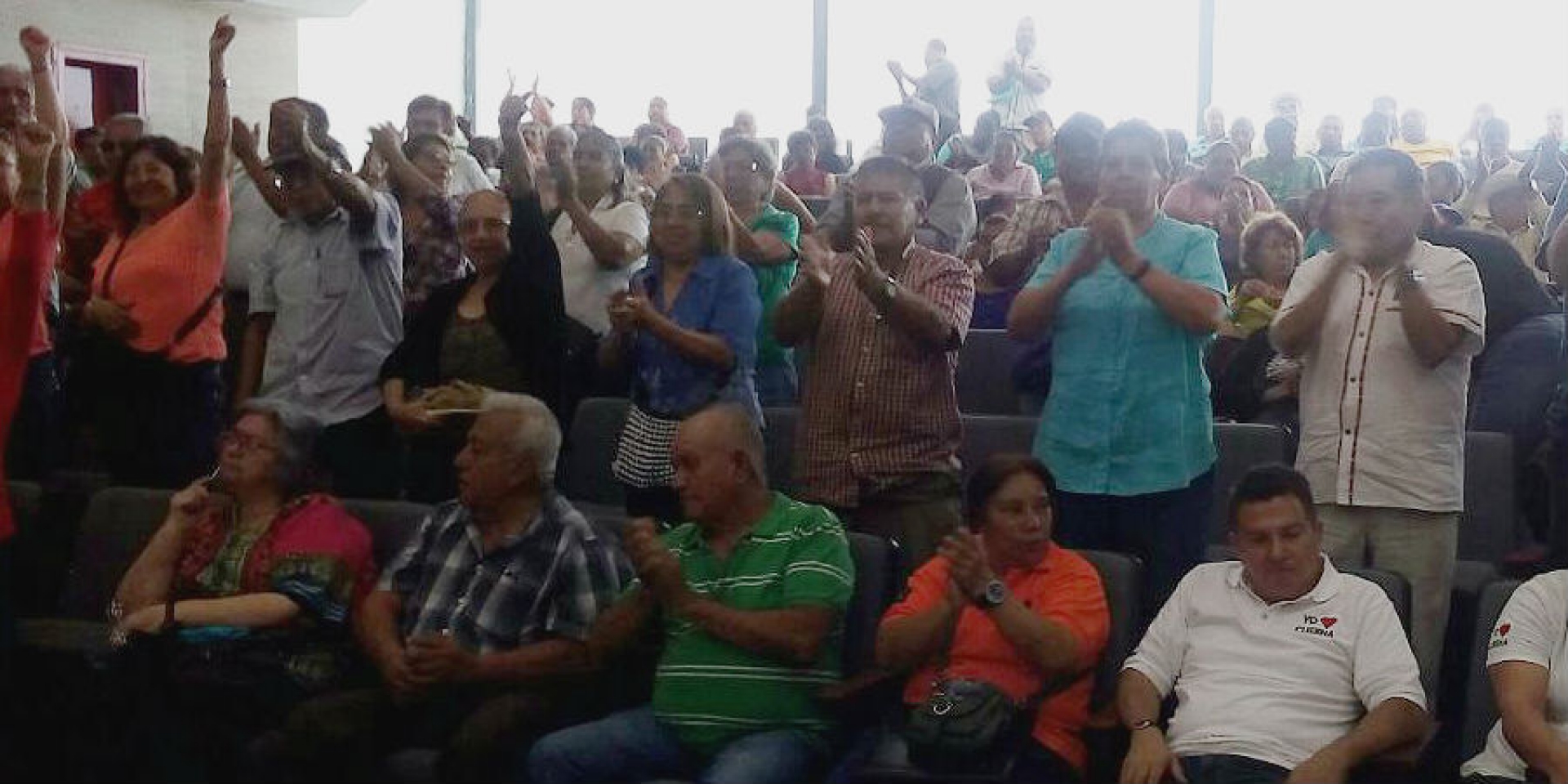 Logran jubilados del Poder Ejecutivo aumento en el presupuesto para vales de despensa