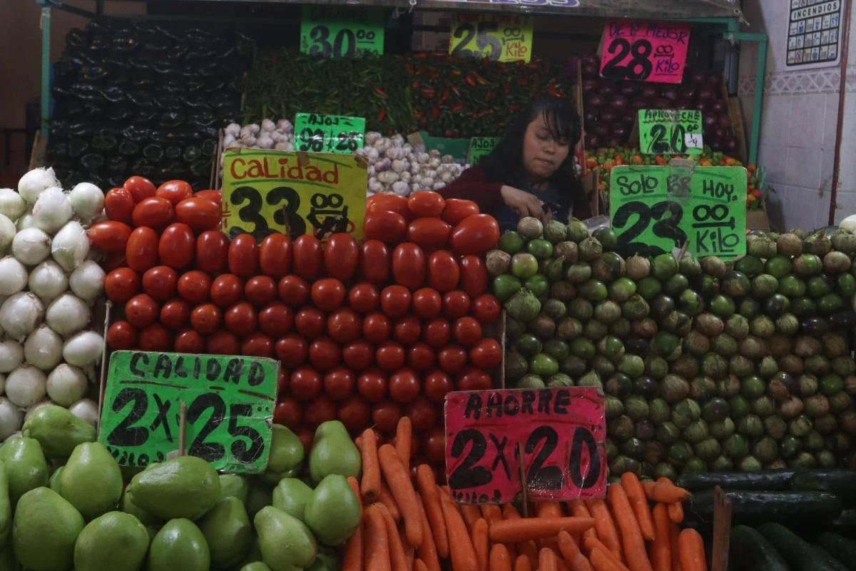 Inflación sube al 7.37% en México, máximo nivel desde hace 20 años