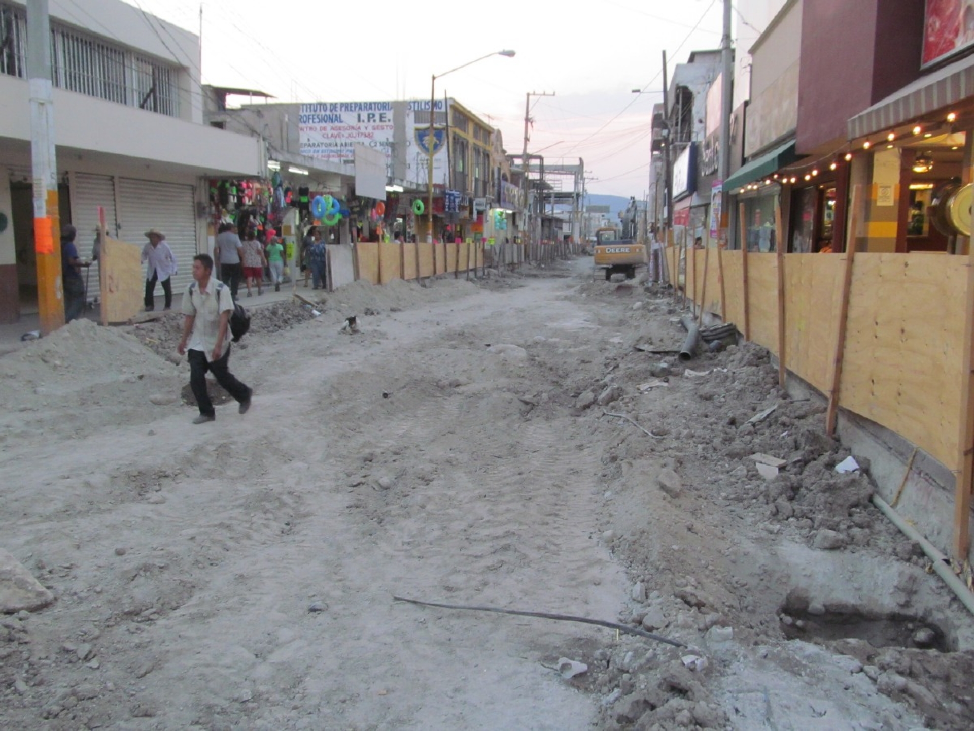 En mayo podría terminar la introducción de agua y drenaje en Jojutla