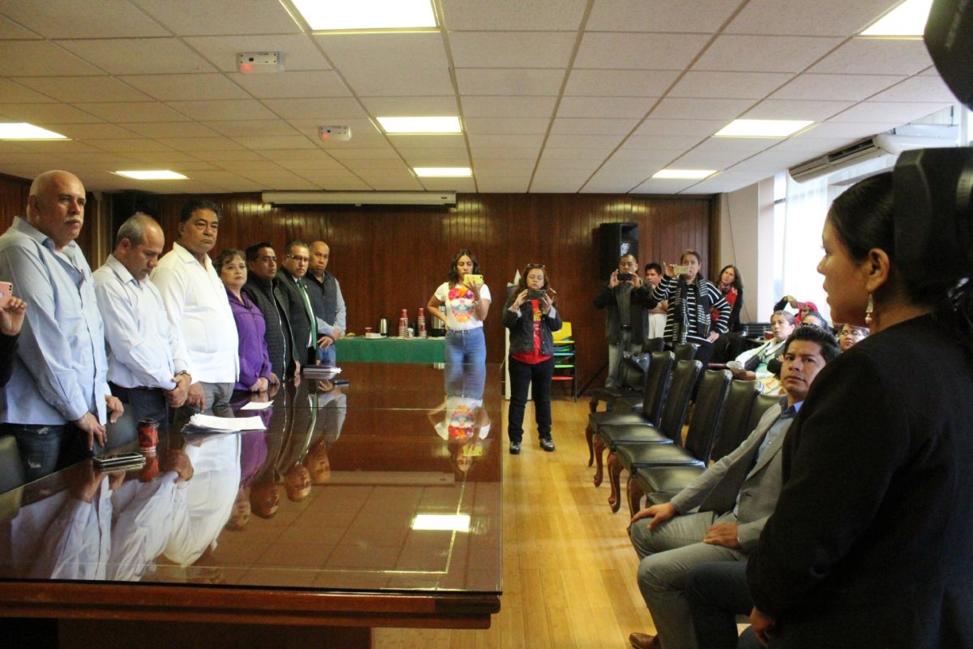 Despedidos por reforma educativa cobraron todos sus salarios caídos