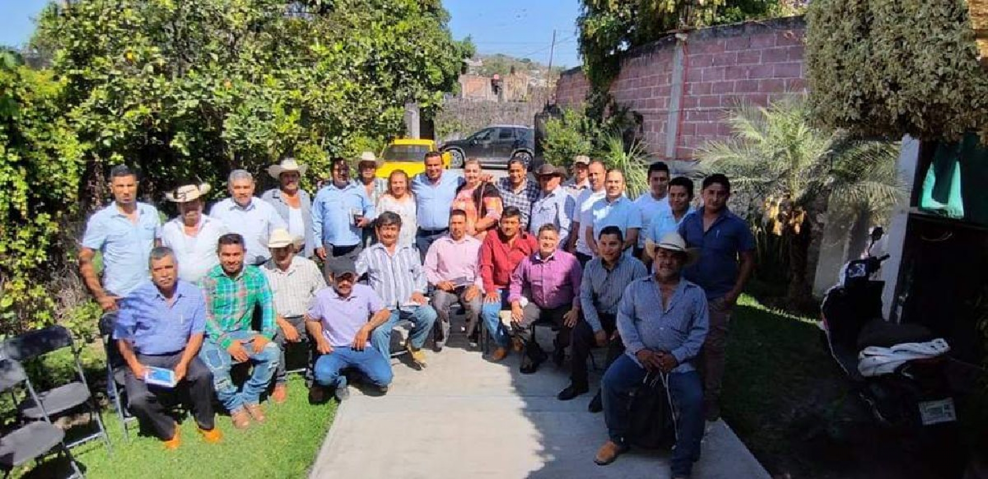 Se reúne Isaac Pimentel Mejía con los ayudantes municipales electos de Ayala