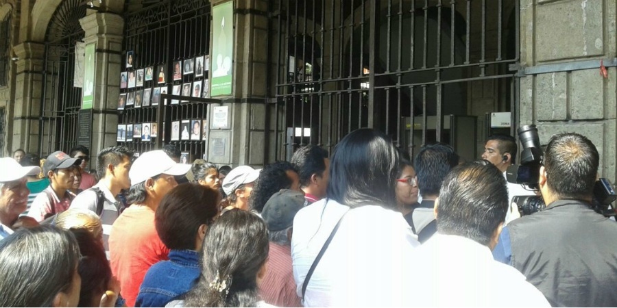 Se manifiestan antorchistas en Cuernavaca; piden terrenos para construir viviendas a 400 familias