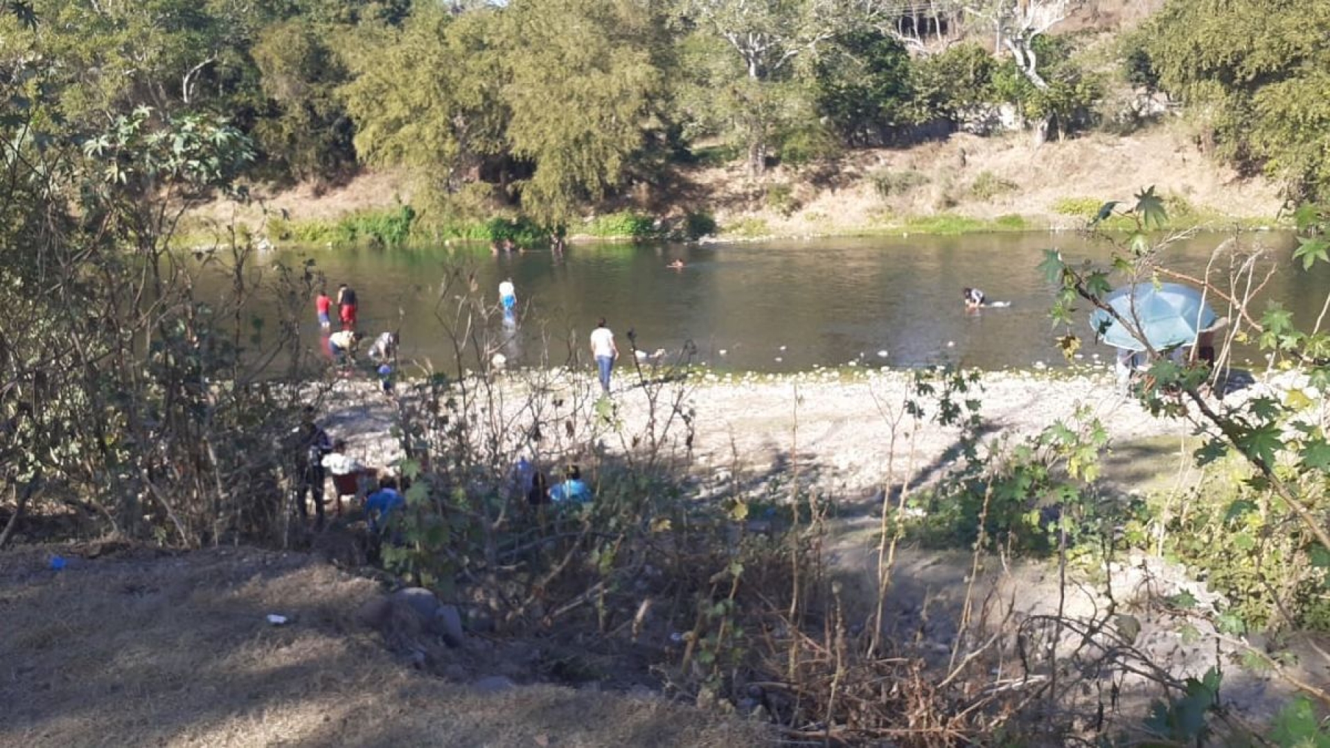 Mantienen operativos para verificar cumplimiento de medidas sanitarias