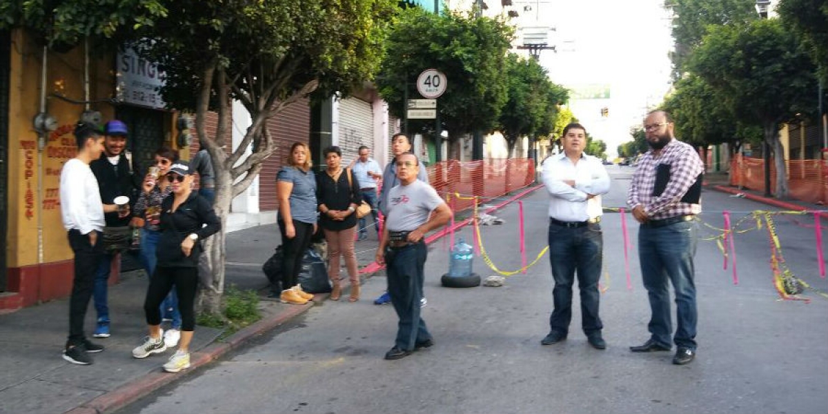 Exigen nuevamente comerciantes reapertura de la avenida Morelos