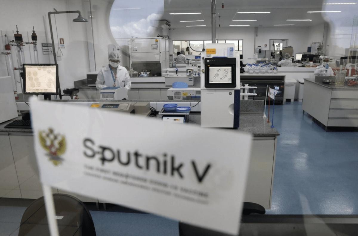Vacuna Sputnik tiene capacidad de neutralizar variante Ómicron