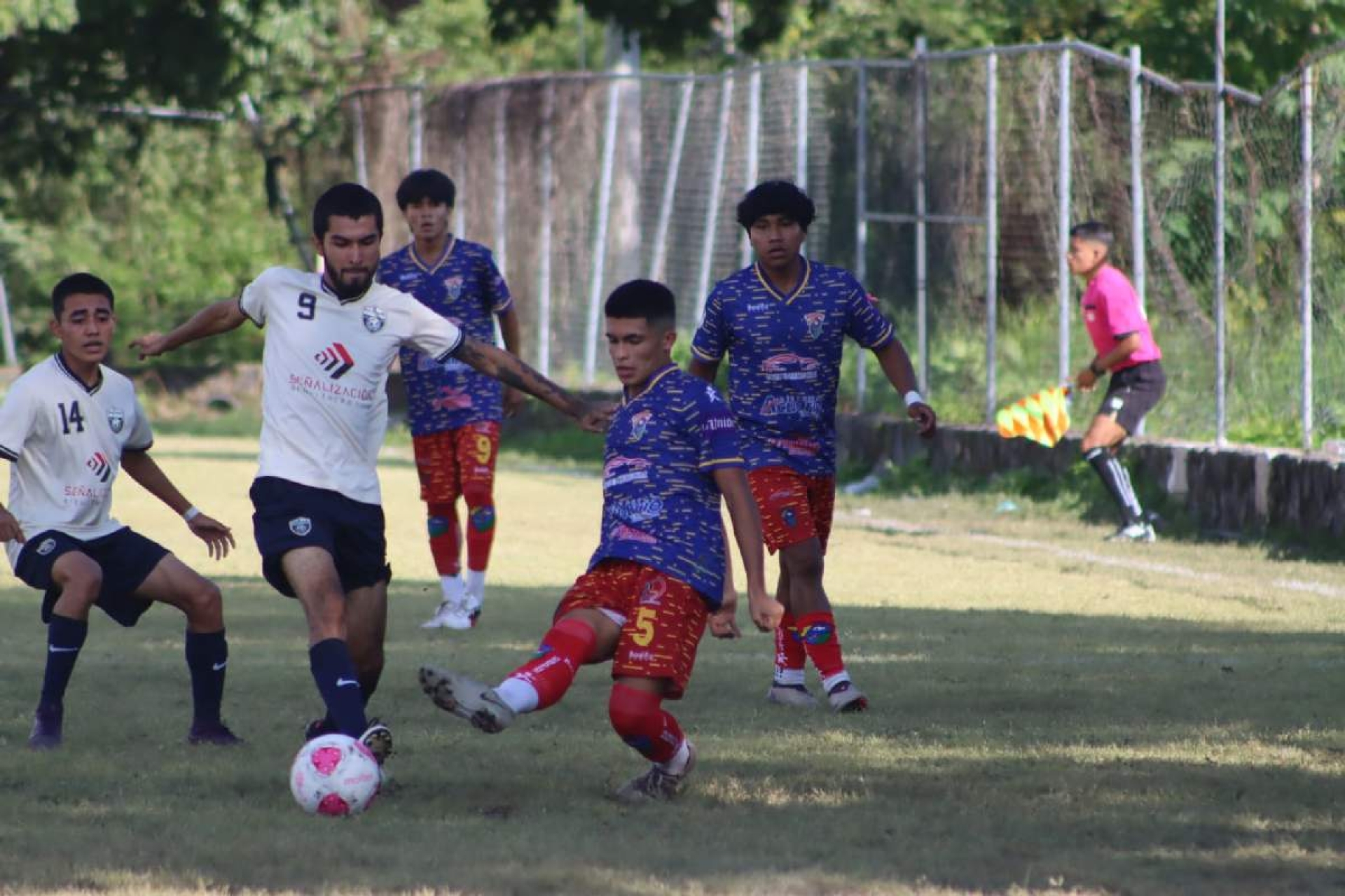 Se llevan el 'derbi morelense'