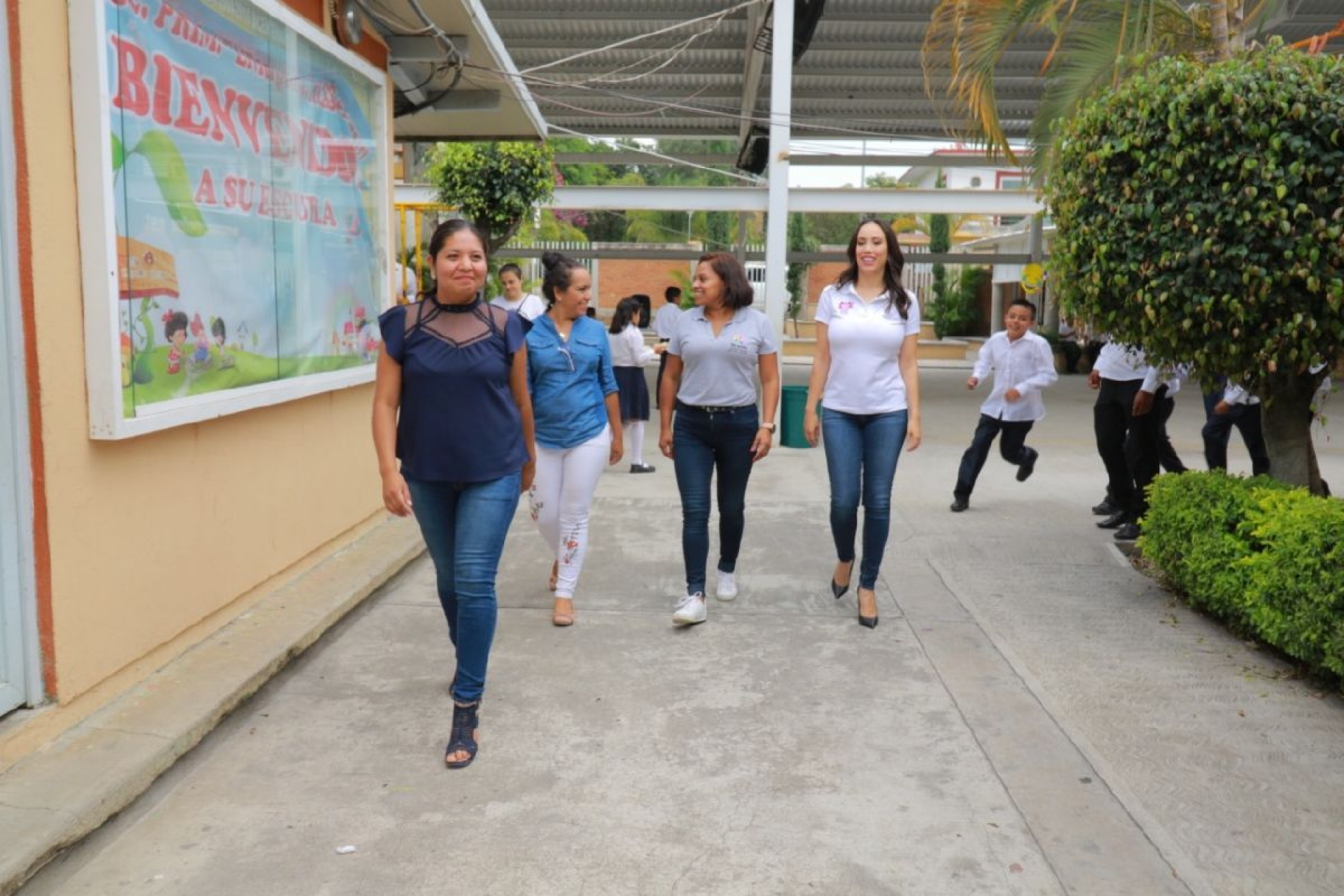 Supervisan comedores escolares en primarias de Yecapixtla