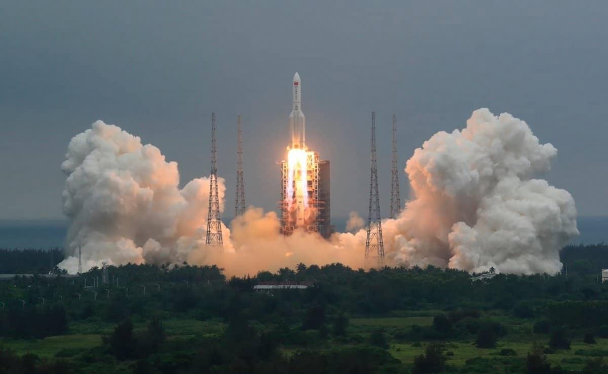 China descarta que caída de su cohete provocará daños