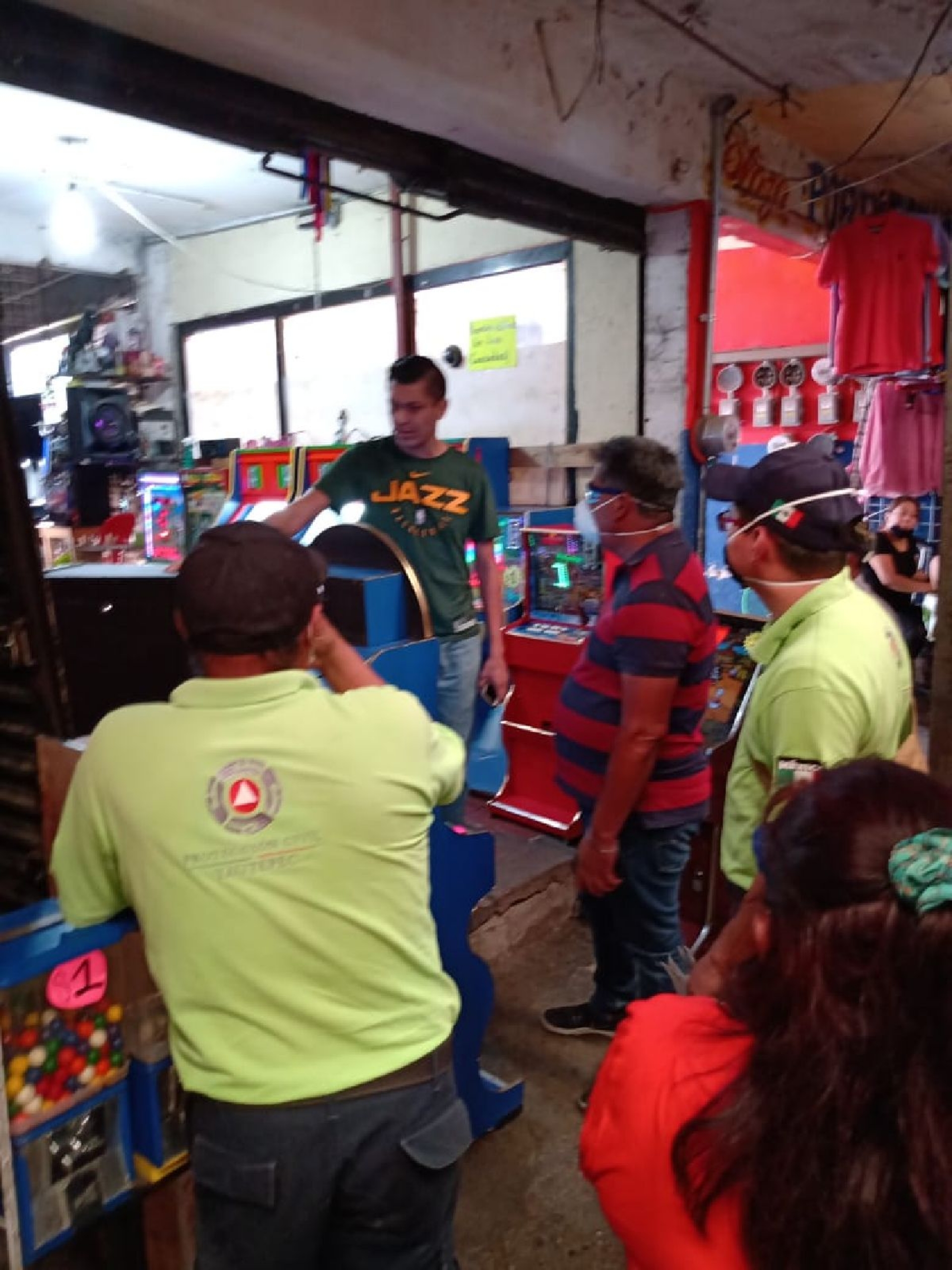 Clausuran cinco locales de videojuegos en Yautepec