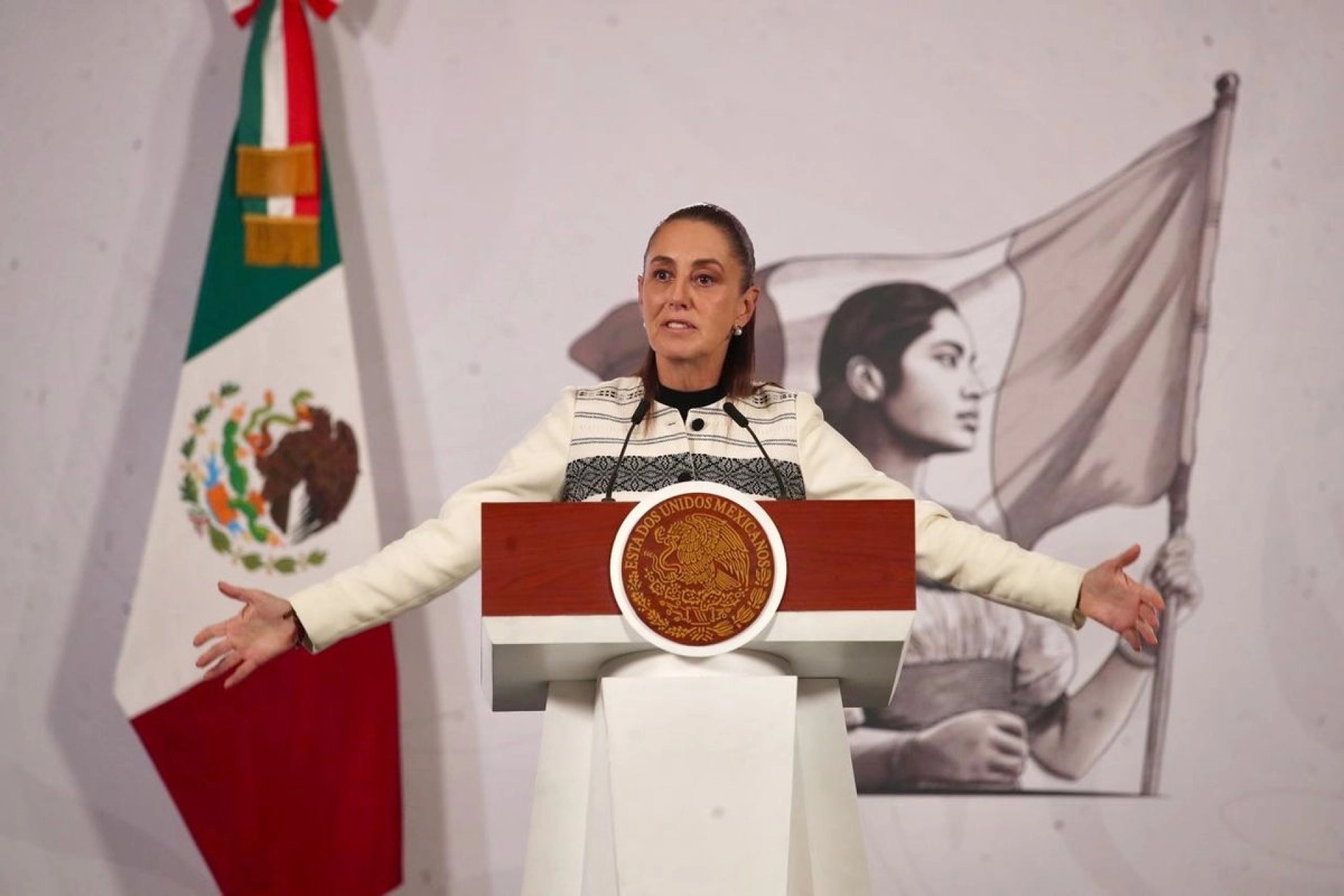 Sheinbaum asegura que no hay investigaciones contra Adán Augusto López