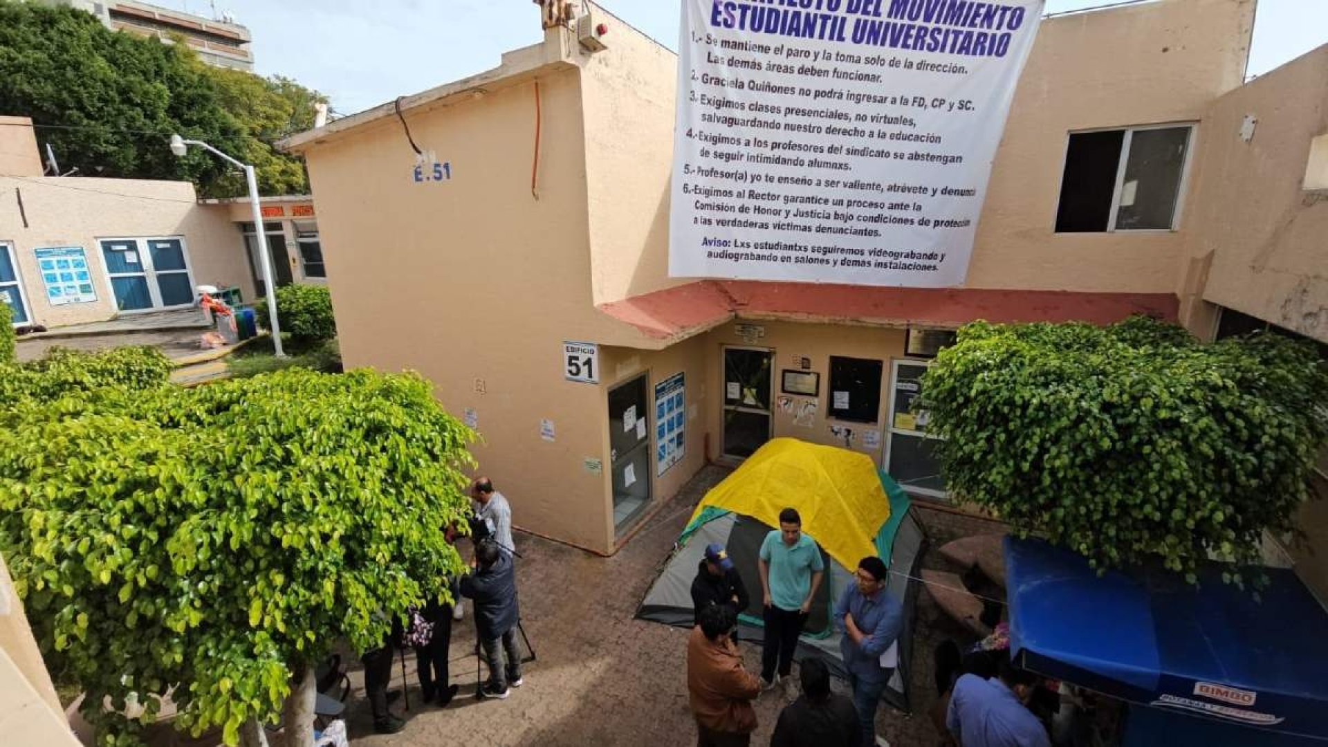 Alumnos de Derecho se tomarán su descanso navideño