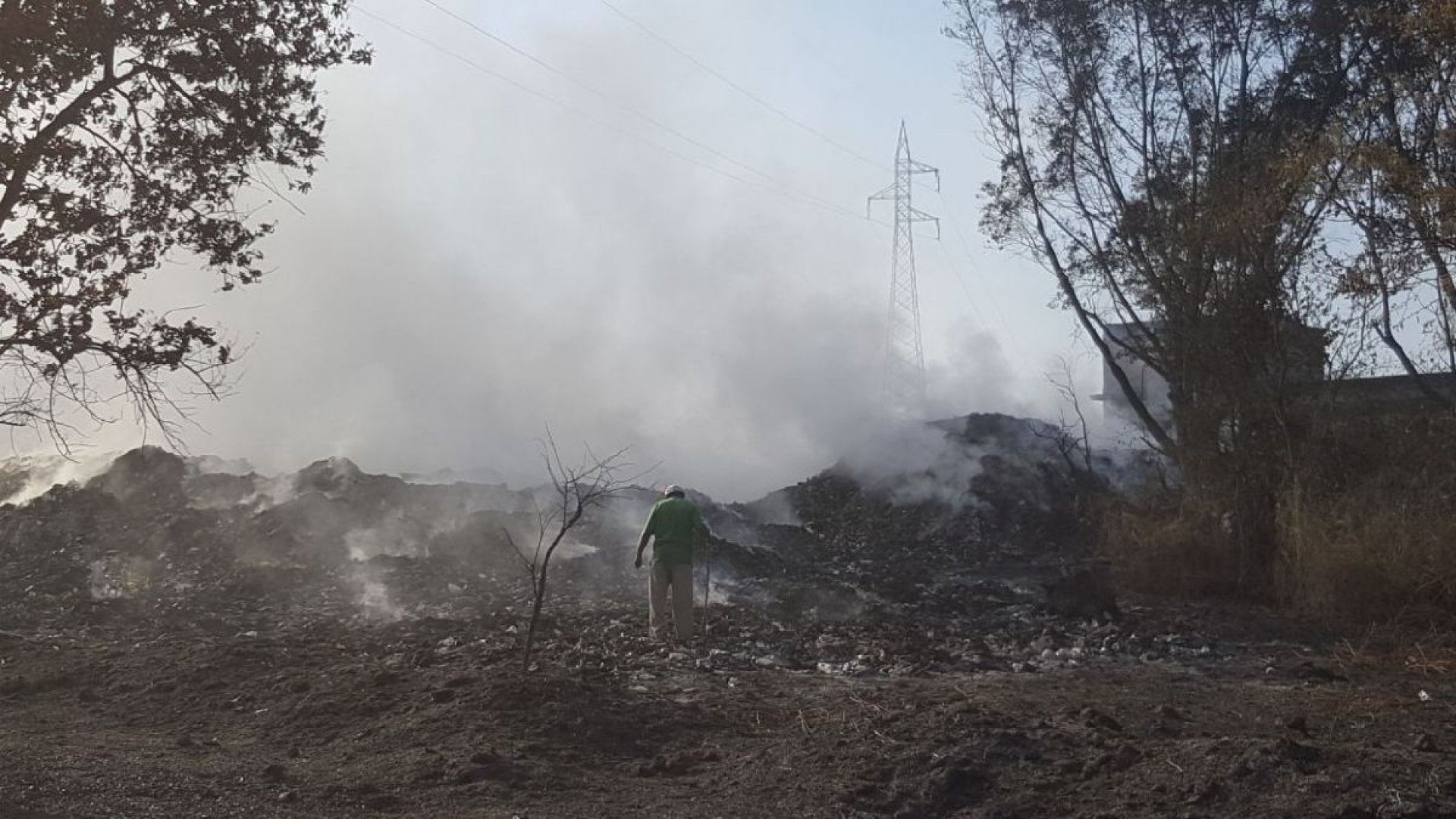 Sofocan el incendio del centro de transferencia de basura de Zacatepec