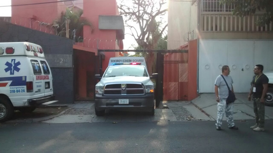 Hallan muerto a un joven en barranca del Miraval